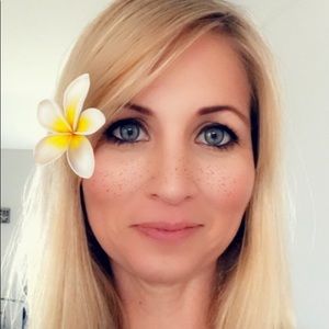 Meet your Posher, Nadine